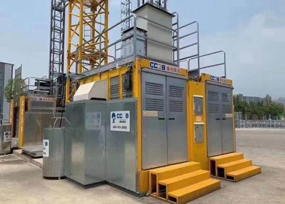 Rack Pinion Safe And Durable 2000Kg Payload Capacity Material Elevator Lifts